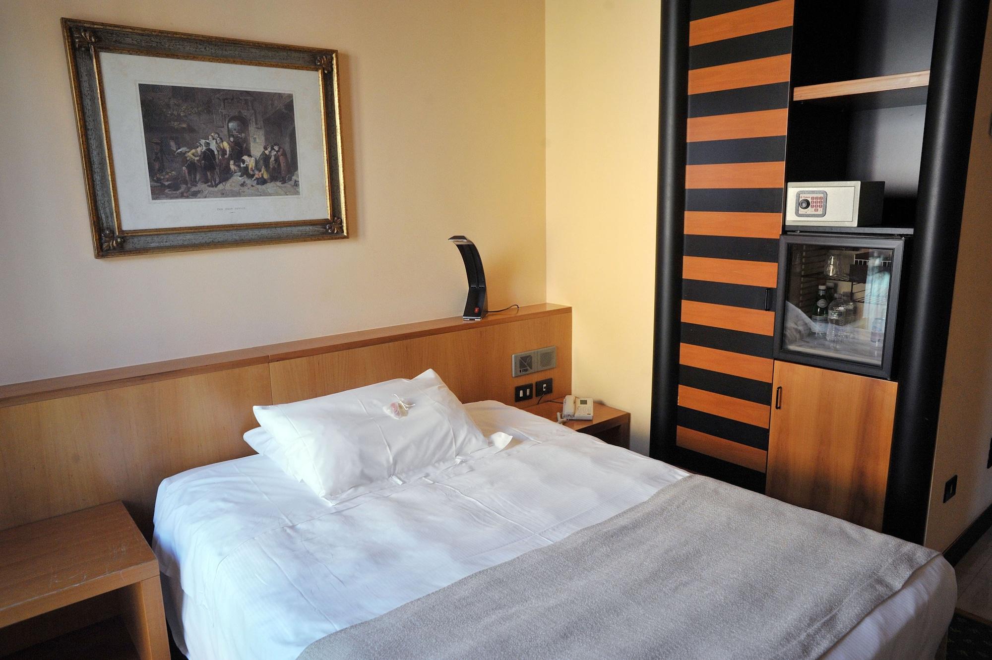 Santa Barbara Hotel San Donato Milanese Exteriér fotografie
