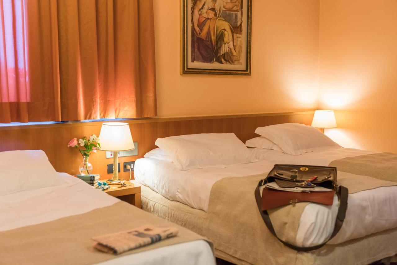 Santa Barbara Hotel San Donato Milanese Exteriér fotografie