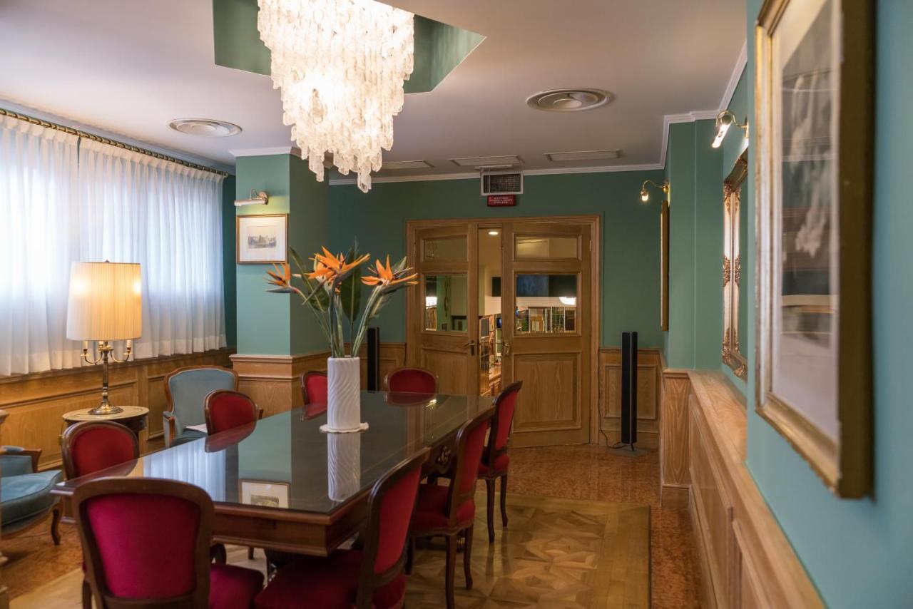 Santa Barbara Hotel San Donato Milanese Exteriér fotografie